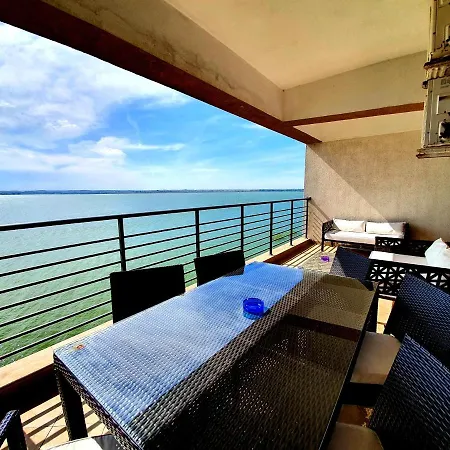 Lake Boutique Sunset Apartmán Mamaia